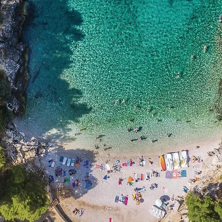 Apartamento Cozy Apartment In Pula With Wifi *